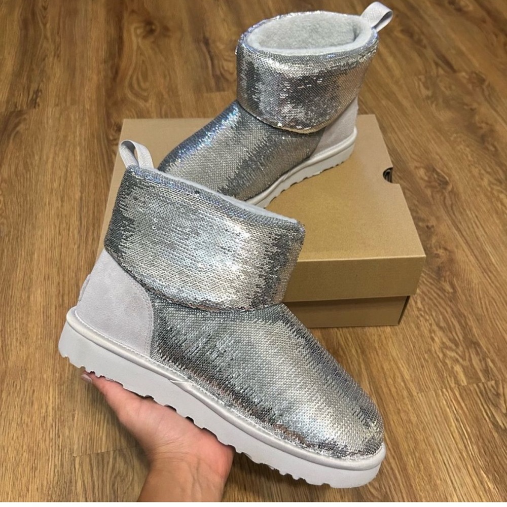 UGG silver sequins ankle boots booties shoes women’s 7 New in box